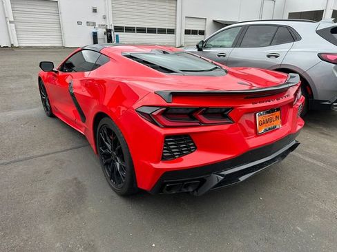 Used 2023 Chevrolet Corvette Stingray Preferred Cpe image 3