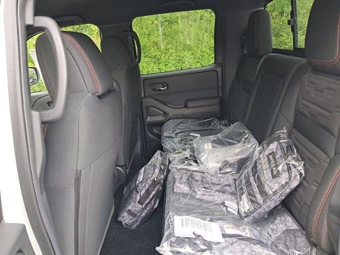 New 2025 Nissan Frontier PRO-4X image 26