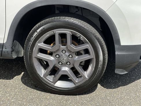 Used 2023 Honda Passport EX-L image 6