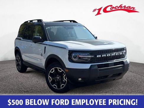New 2025 Ford Bronco Sport Outer Banks w/ Outer Banks Tech Package+ AWD/4WD image 1