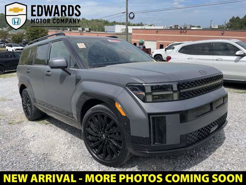 Used 2025 Hyundai Santa Fe Calligraphy image 1