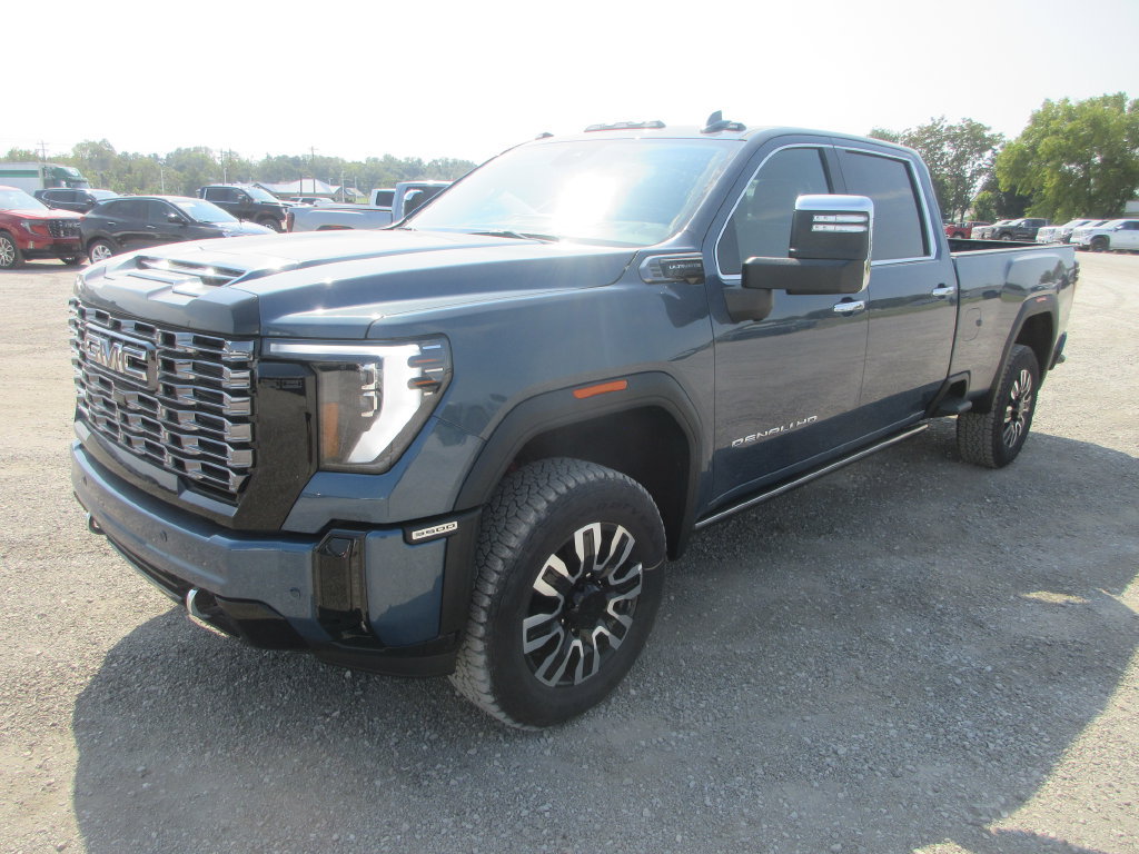 New 2026 GMC Sierra 3500 Denali Ultimate AWD/4WD image 11