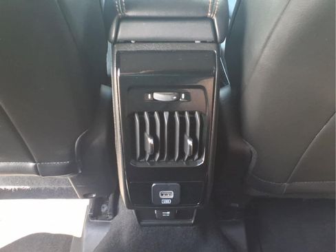 Used 2022 Jeep Compass Limited AWD/4WD image 30