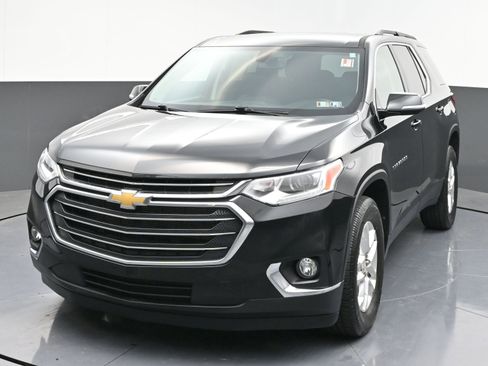 Used 2020 Chevrolet Traverse LT AWD/4WD image 3