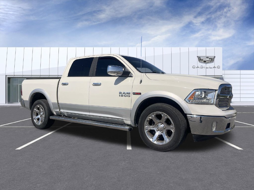 Used 2018 RAM 1500 Laramie w/ Convenience Group AWD/4WD image 1