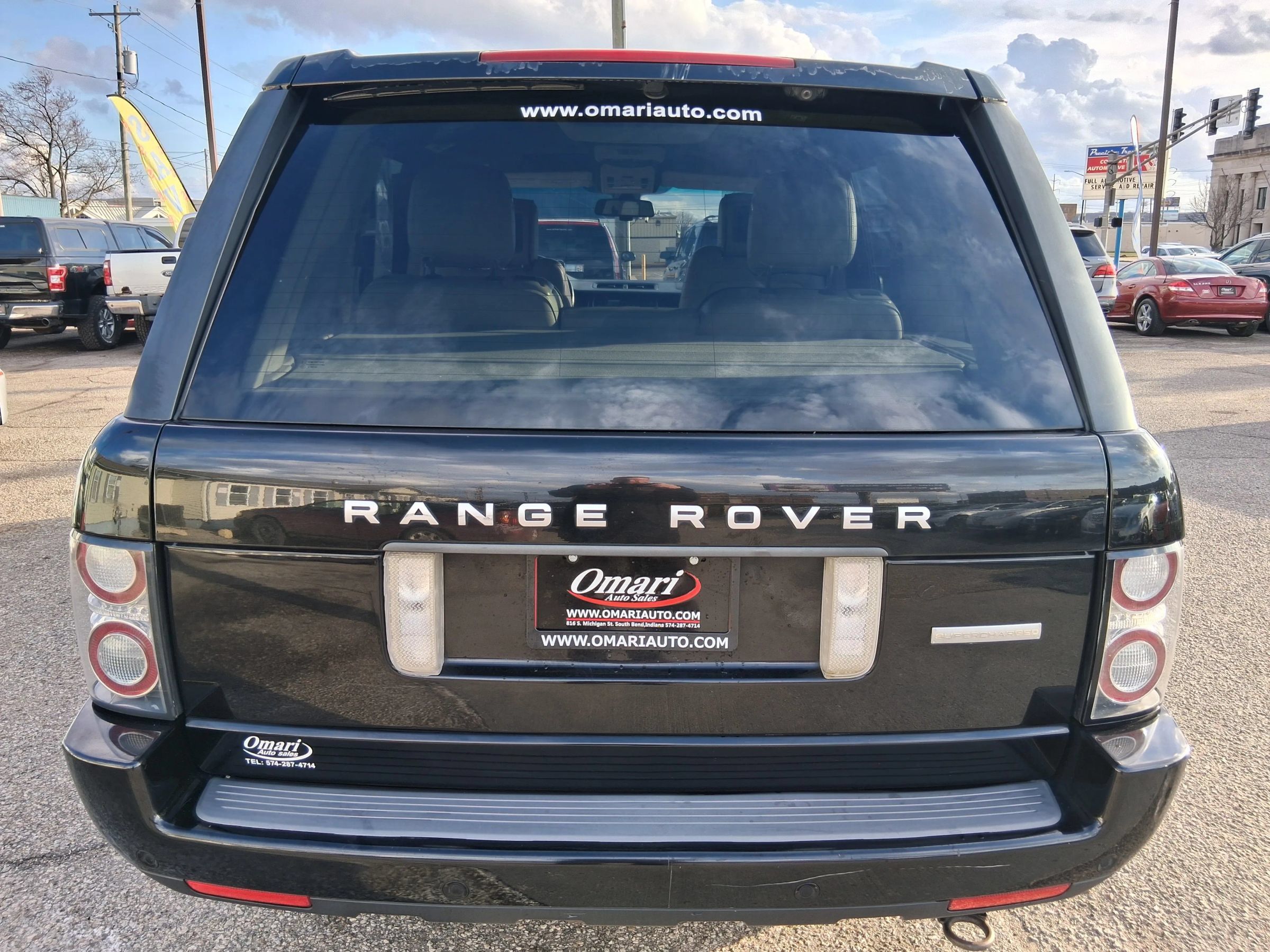 Used 2011 Land Rover Range Rover Supercharged AWD/4WD image 9