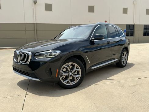 Used 2022 BMW X3 xDrive30i AWD/4WD image 1