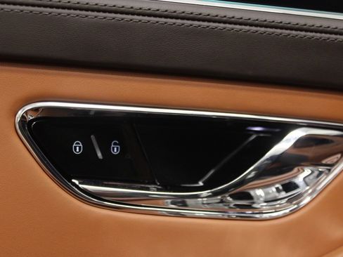 Used 2020 Bentley Continental GT image 19