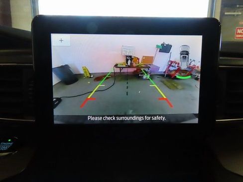 Used 2020 Ford Explorer XLT w/ Equipment Group 202A image 27