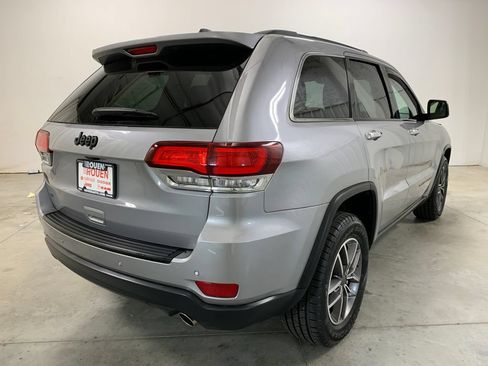 Used 2020 Jeep Grand Cherokee Limited AWD/4WD image 28