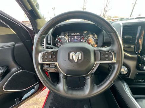 Used 2024 RAM 1500 Laramie image 14