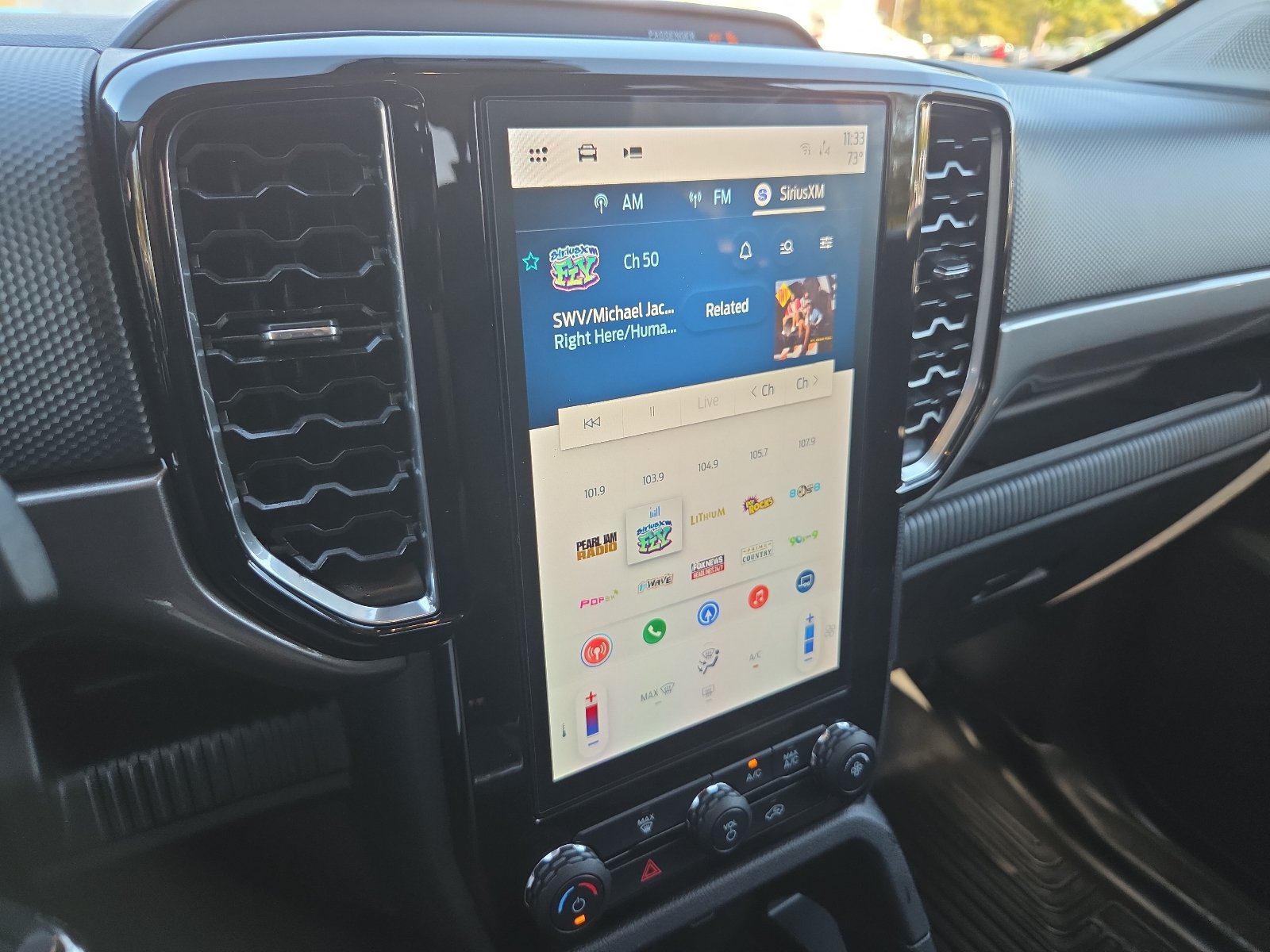 Used 2024 Ford Ranger XLT w/ Trailer Tow Package AWD/4WD image 16