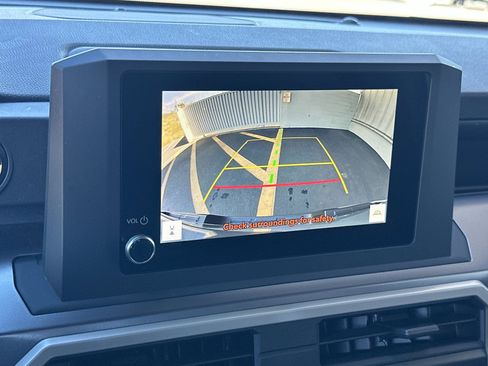 Used 2025 Toyota Tacoma SR5 image 17