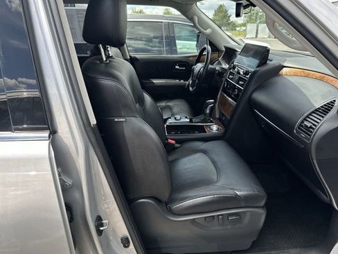 Used 2023 Nissan Armada SL AWD/4WD image 26