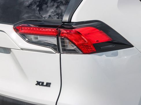 Certified 2023 Toyota RAV4 XLE w/ Convenience Package image 10