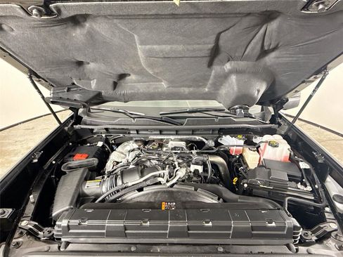 Used 2025 Chevrolet Silverado 2500 LTZ w/ LTZ Convenience Package image 21