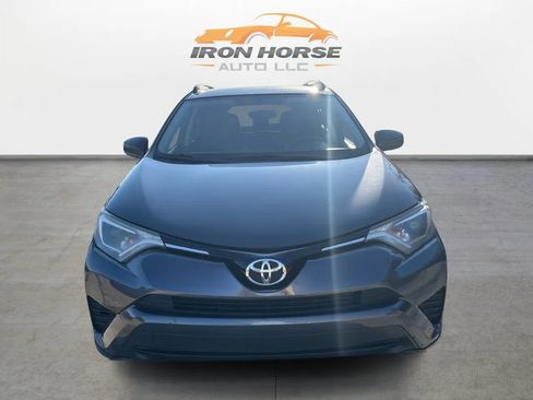 Used 2016 Toyota RAV4 LE AWD/4WD image 2