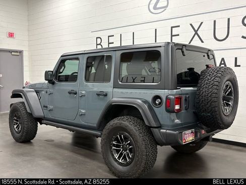Used 2024 Jeep Wrangler Willys AWD/4WD image 9