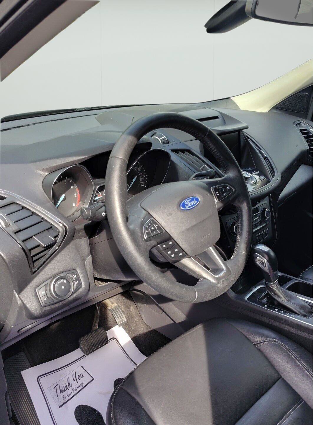 Used 2018 Ford Escape Titanium AWD/4WD image 7
