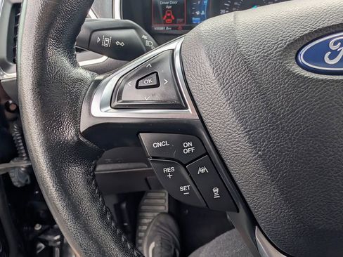 Used 2019 Ford Edge Titanium w/ Equipment Group 301A FWD image 25