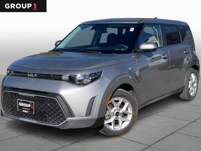 Used 2023 Kia Soul LX w/ LX Technology Package