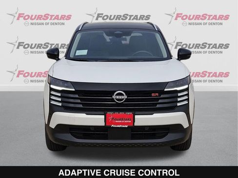 New 2026 Nissan Kicks SR image 10