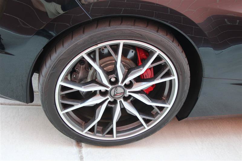 Used 2023 Chevrolet Corvette Stingray Premium Conv w/ Z51 Performance Package RWD image 33
