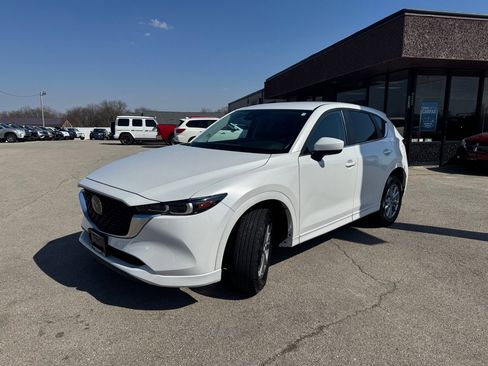 Used 2024 MAZDA CX-5 AWD 2.5 S w/ Select Package image 3
