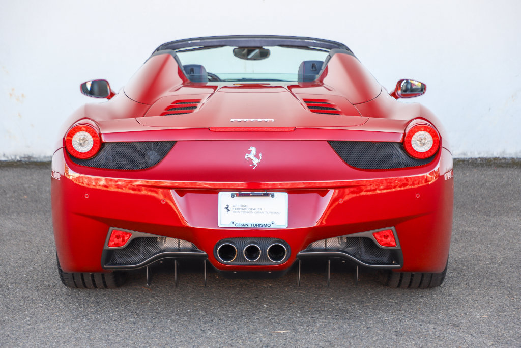 Used 2012 Ferrari 458 Spider RWD image 7