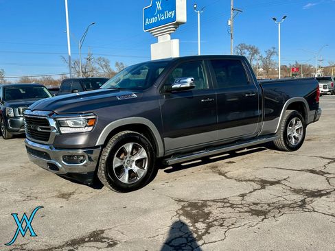 Used 2020 RAM 1500 Laramie AWD/4WD image 3