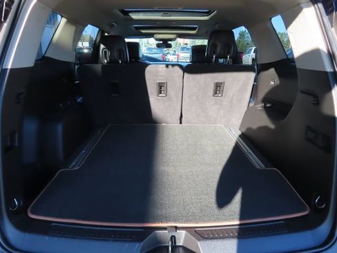 Used 2019 GMC Acadia SLT AWD/4WD image 31