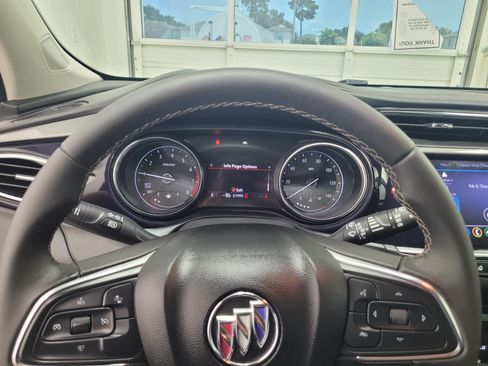 Used 2023 Buick Encore GX Select FWD image 31