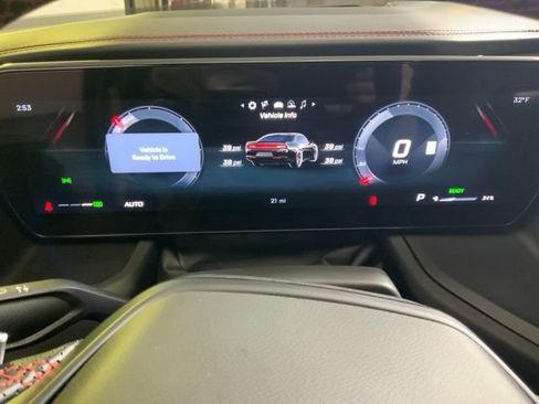 Used 2024 Dodge Charger R/T w/ Plus Group image 26