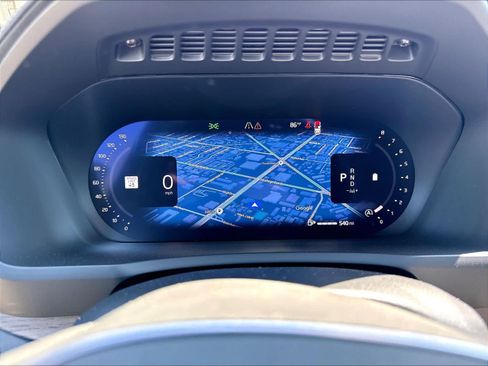 New 2026 Volvo XC90 B6 Plus w/ Protection Package Premier AWD/4WD image 19