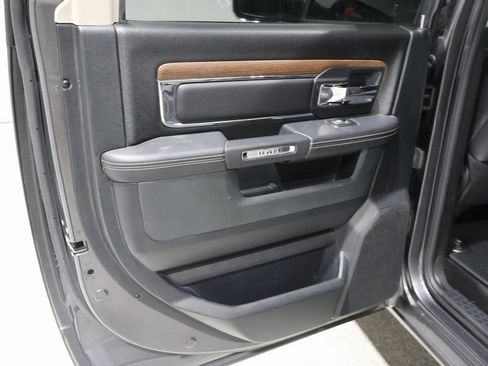 Certified 2017 RAM 1500 Laramie image 21