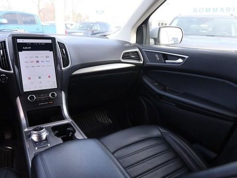 Certified 2024 Ford Edge SEL image 22