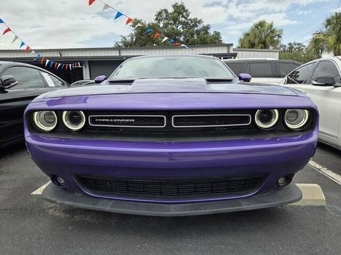 Used 2018 Dodge Challenger R/T Scat Pack w/ Leather Interior Group RWD image 2