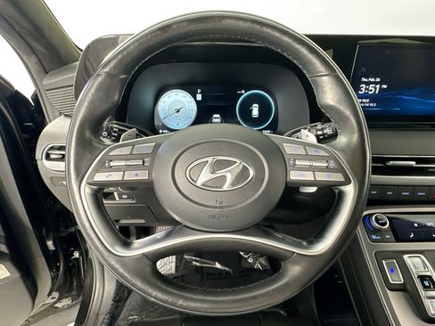 Used 2023 Hyundai Palisade Calligraphy image 11