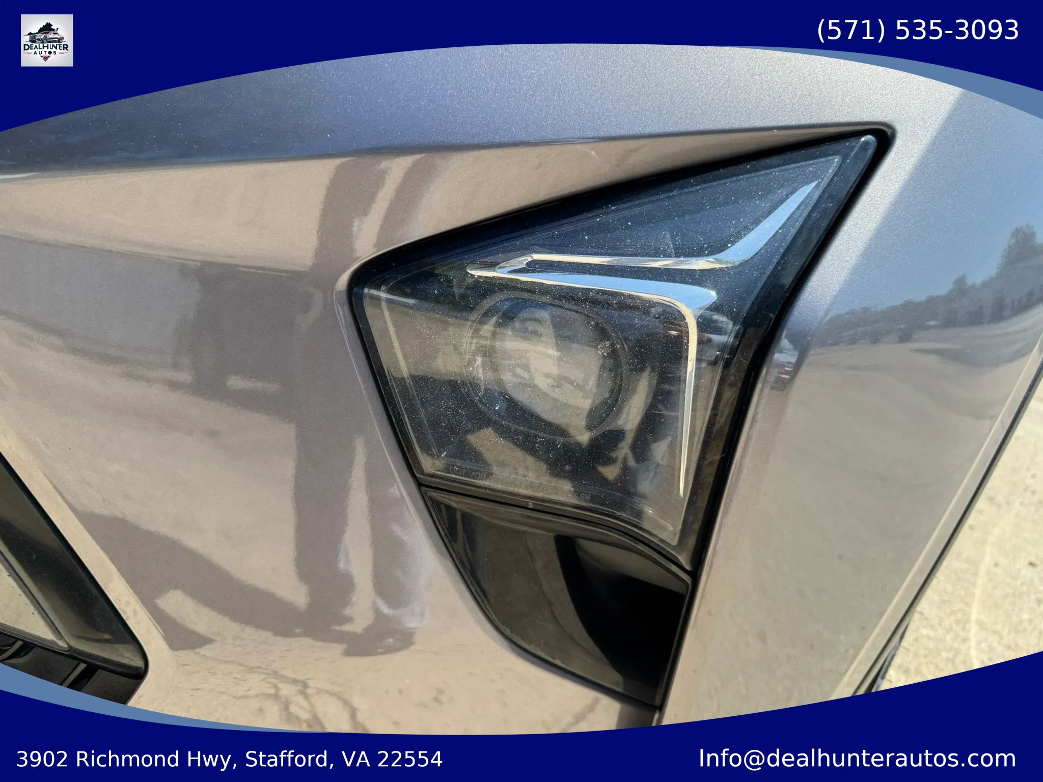 Used 2023 Chevrolet Bolt EUV LT w/ Convenience Package FWD image 12