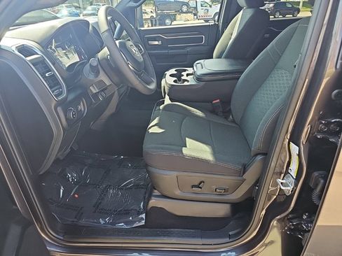 Used 2026 RAM 2500 Big Horn AWD/4WD image 16