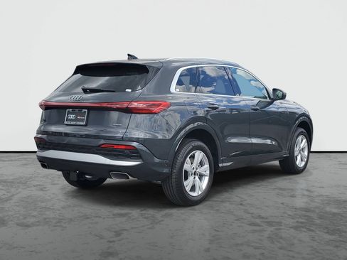 New 2026 Audi Q5 Premium AWD/4WD image 4