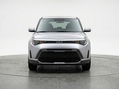 Used 2025 Kia Soul LX w/ LX Technology Package