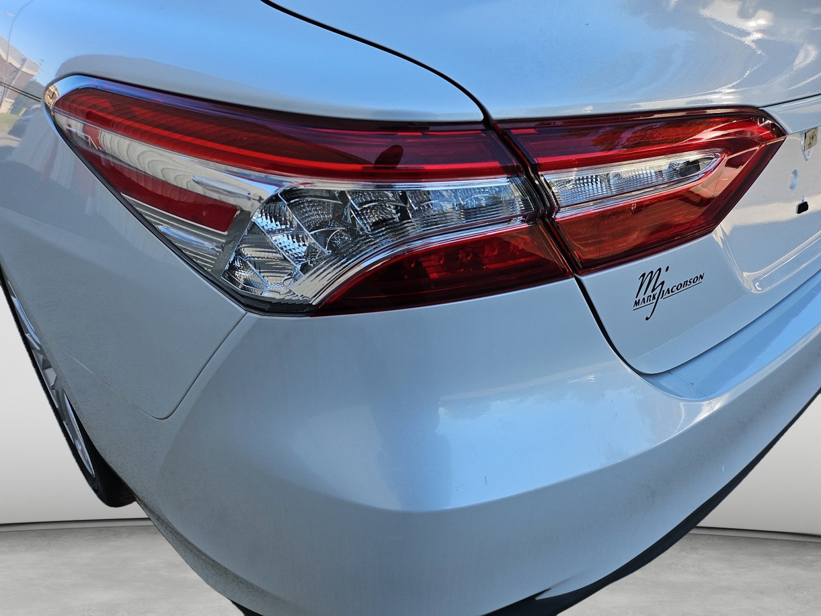 Used 2019 Toyota Camry XLE FWD image 18
