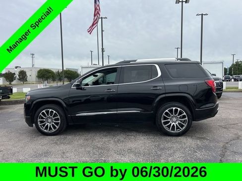 Used 2023 GMC Acadia Denali w/ Denali Ultimate Package AWD/4WD image 6