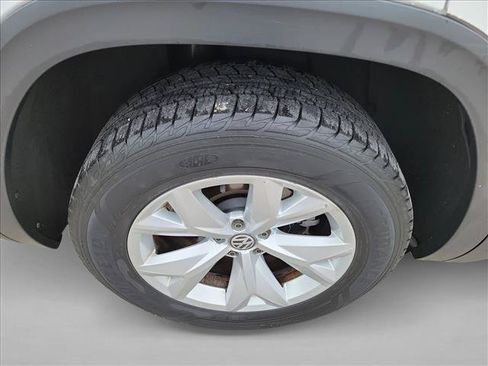 Used 2018 Volkswagen Atlas SEL FWD image 10