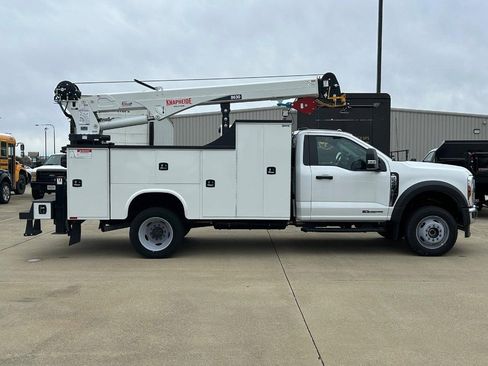 New 2024 Ford F550 4x4 Regular Cab Super Duty image 9