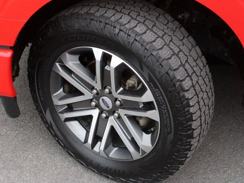 Used 2021 Ford F150 XL w/ STX Appearance Package AWD/4WD image 17