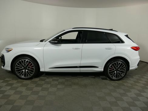 New 2026 Audi SQ5 Premium Plus image 26