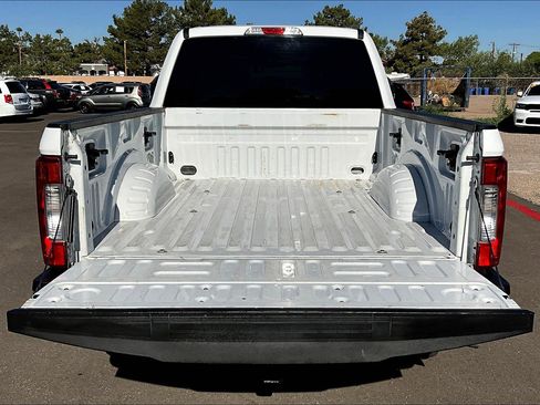 Used 2019 Ford F250 XLT w/ XLT Value Package image 24