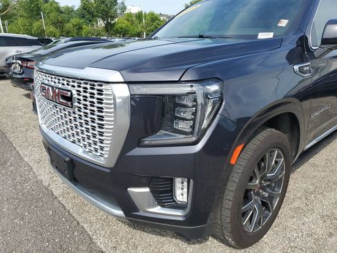 Used 2023 GMC Yukon XL Denali AWD/4WD image 5